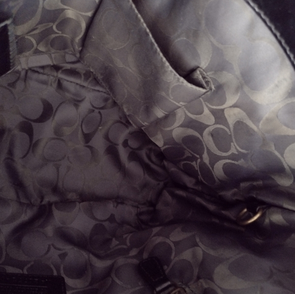 Coach Vintage Black Patent Leather Ladies Bag - Picture 6 of 11